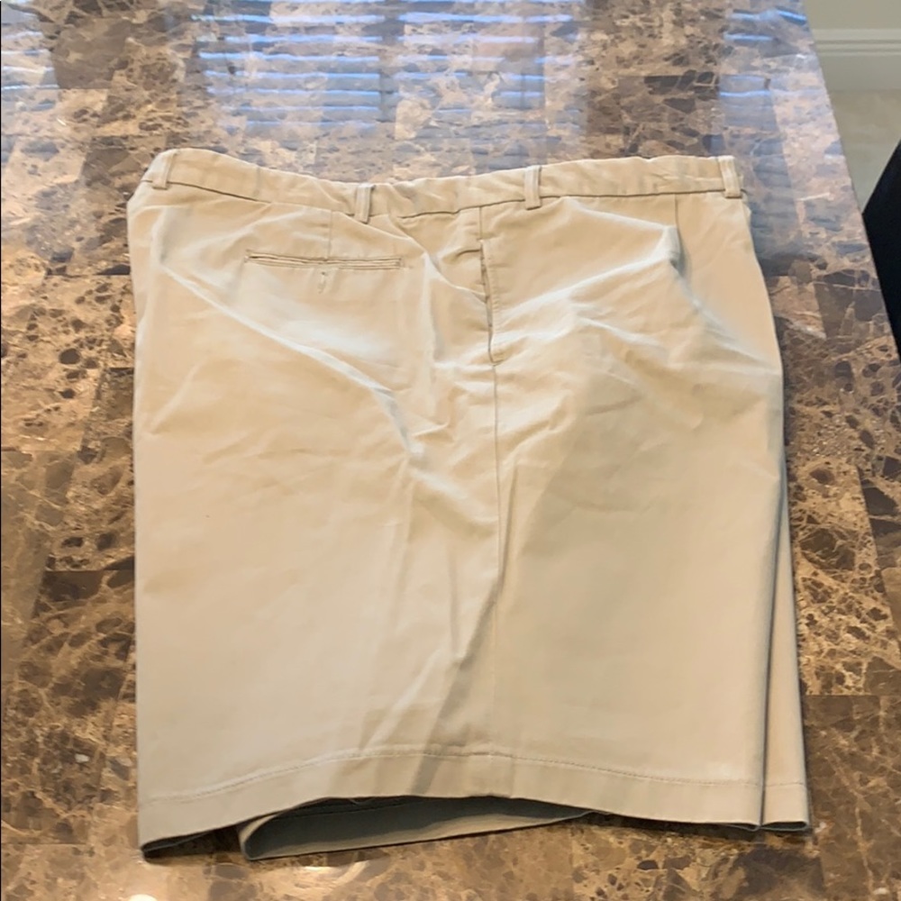 Size 52 Khaki Dress Shorts